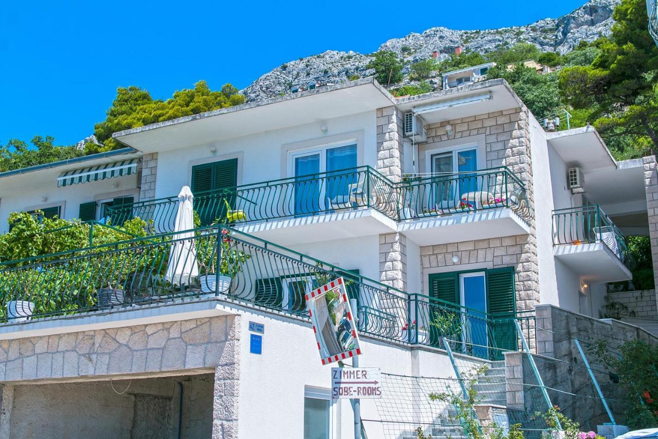 Apartments With A Parking Space Brela, Makarska - 16603 Экстерьер фото